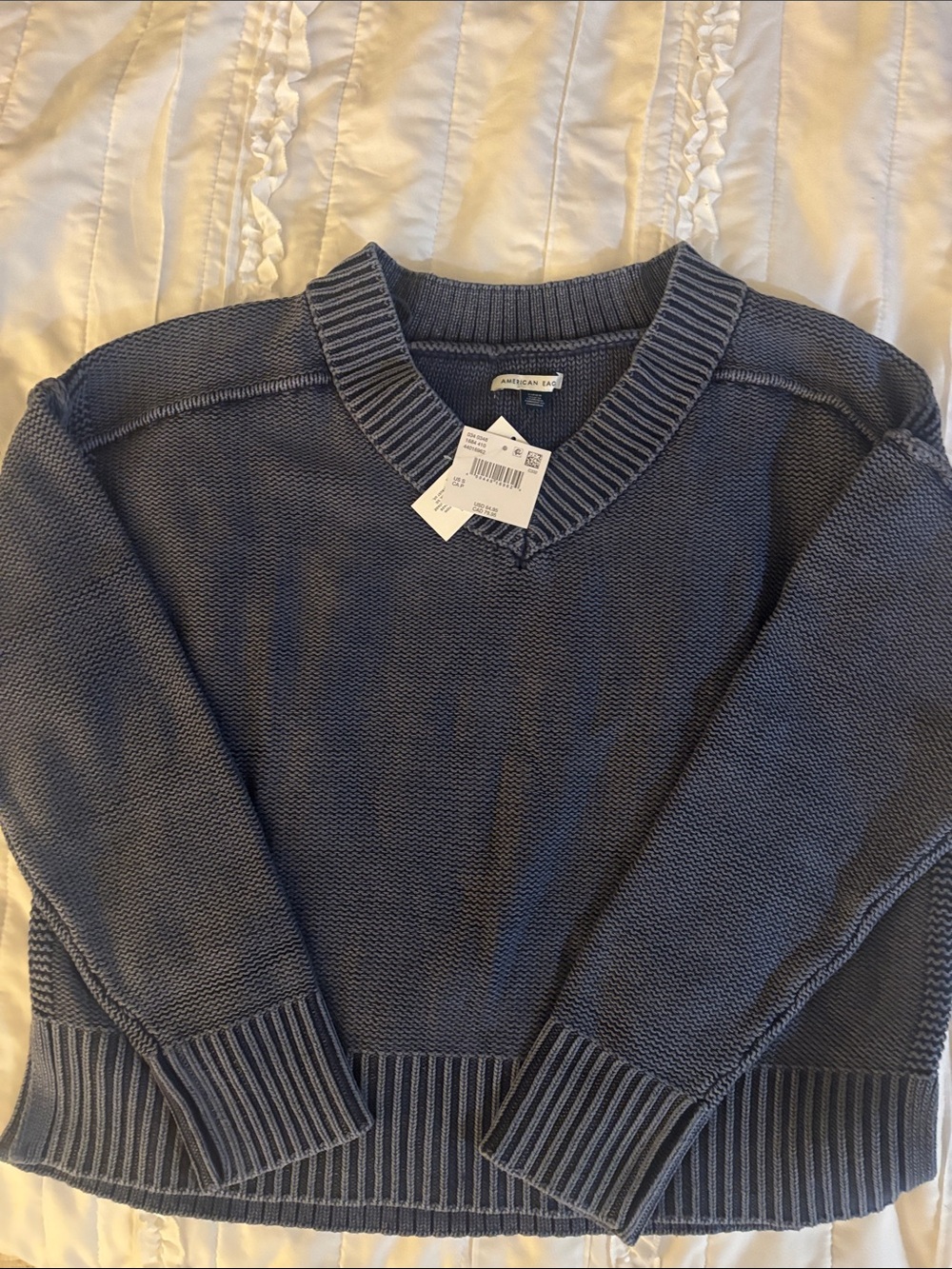 American Eagle Outfitters Slate Blue “Weekender” V-Neck Knit Sweater NWT - Picture 2 of 10